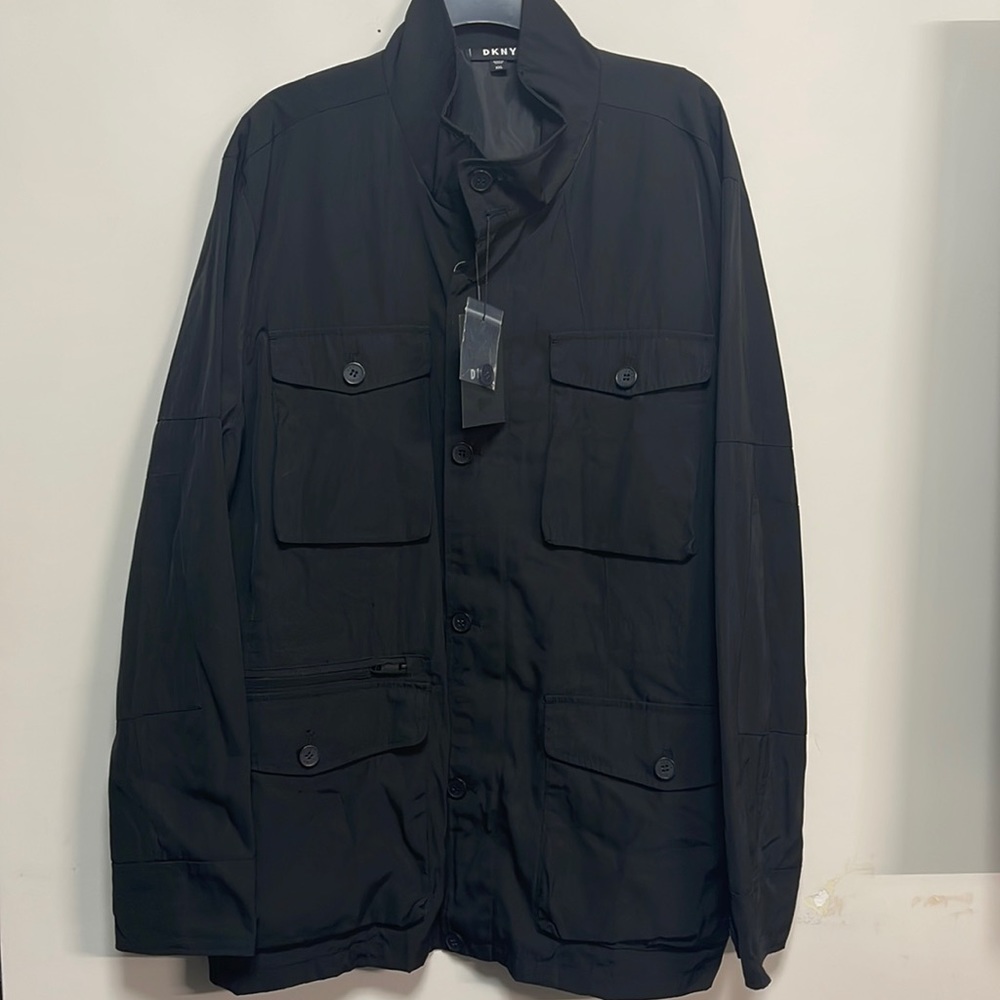 BNWT DKNY Men’s Black full zip mens jacket ( XL)